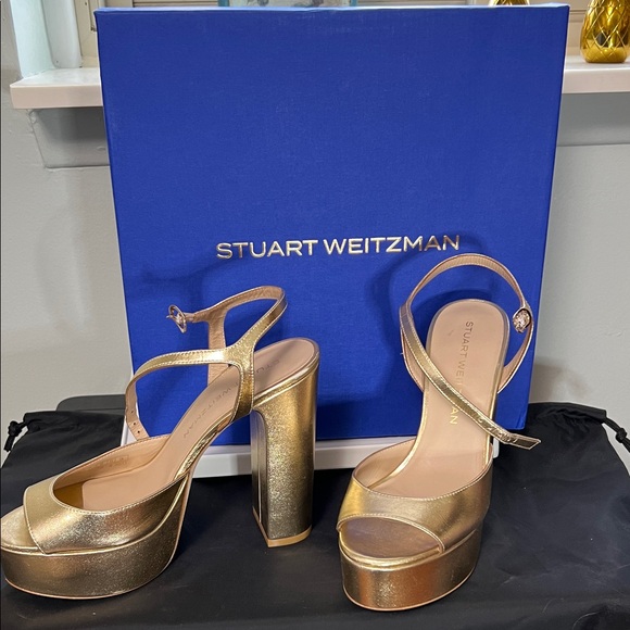 Stuart Weitzman Shoes - Stuart Weitzman Gold Platform Heels